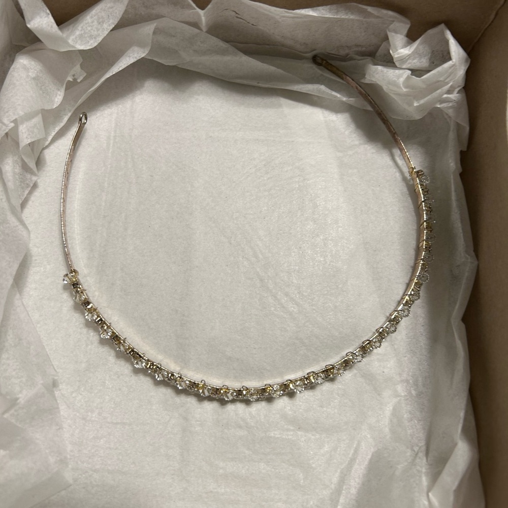 Beautiful wedding headband